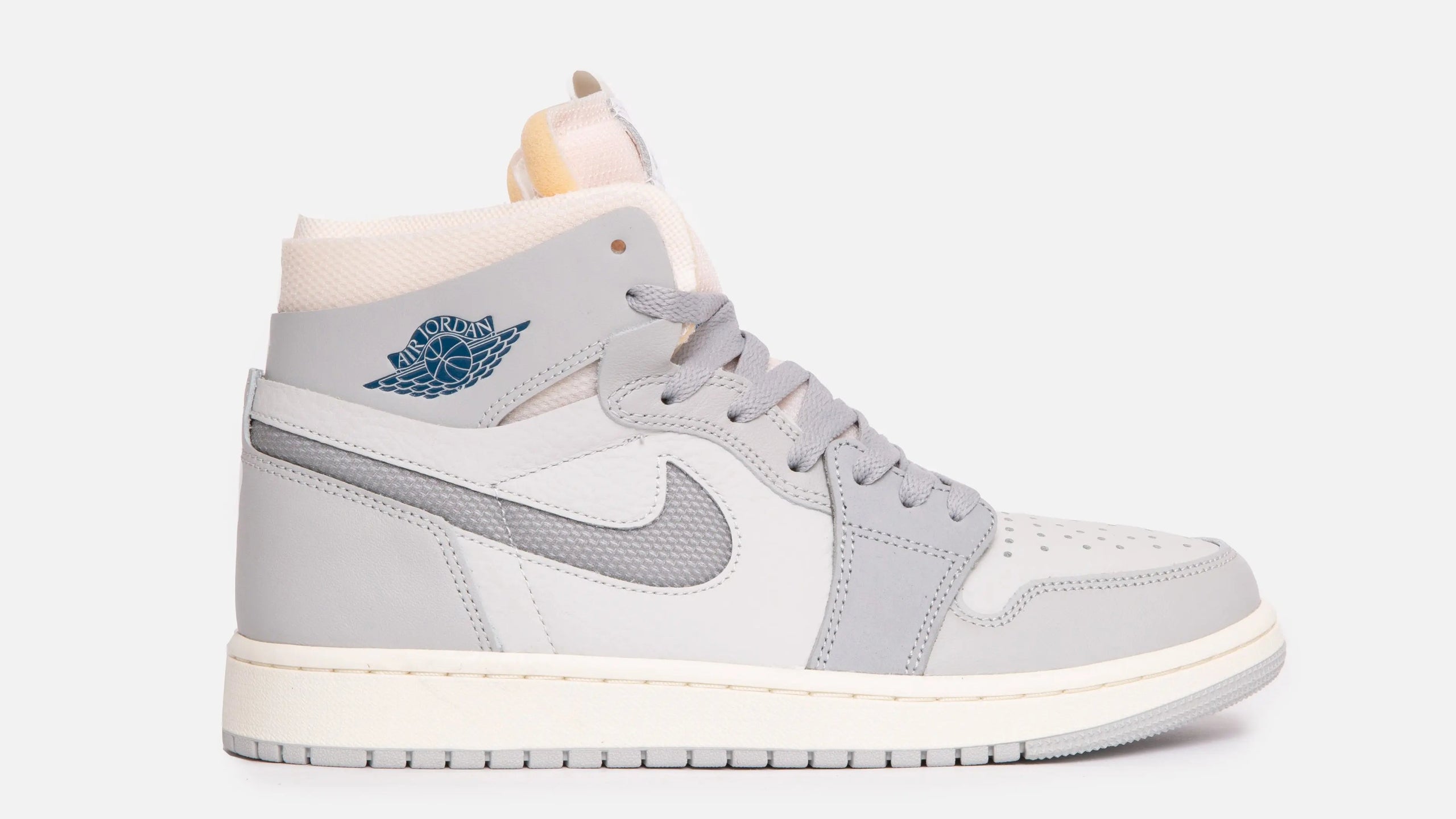Air Jordan 1 Zoom Air Cmft (Photon Dust/Light Smoke Grey-Grey Fog) - Patta