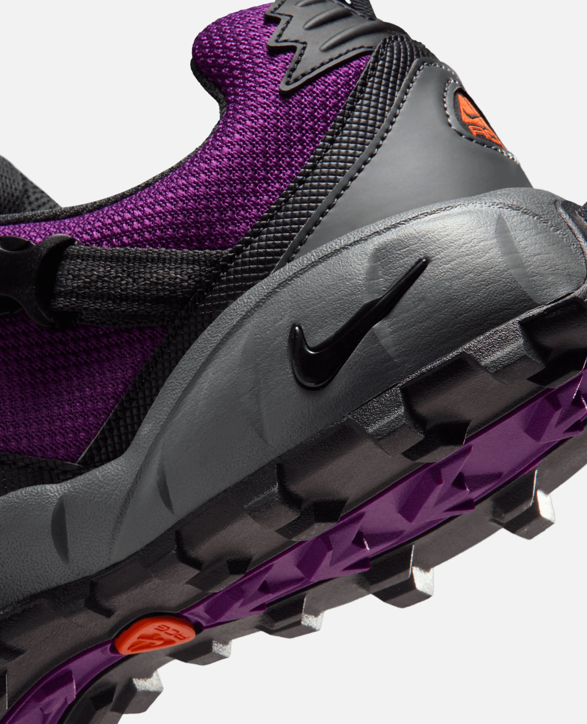 Nike ACG Phassad (BOLD BERRY/PHOTON DUST-BLACK-ANTHRACITE) Nike