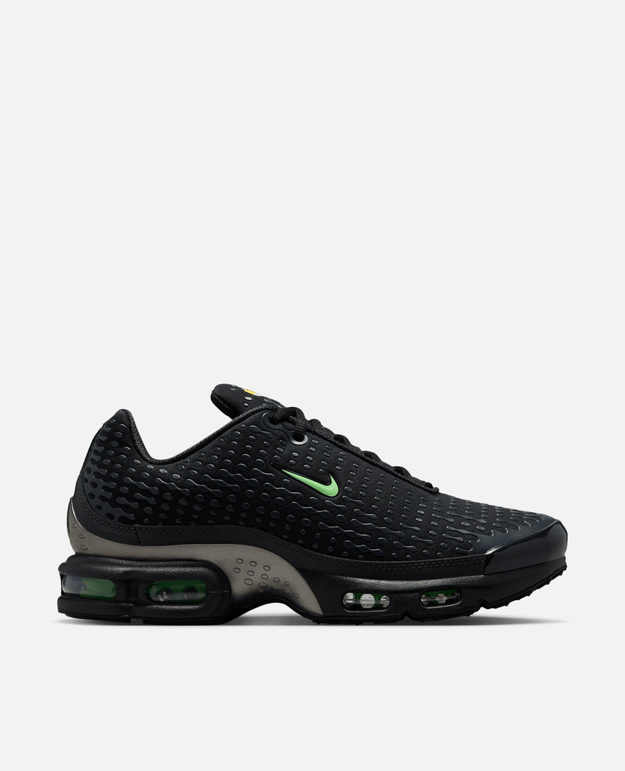 Nike Air Max Plus VII (Black/Illusion Green-Dark Smoke Grey-Metallic Pewter) Nike