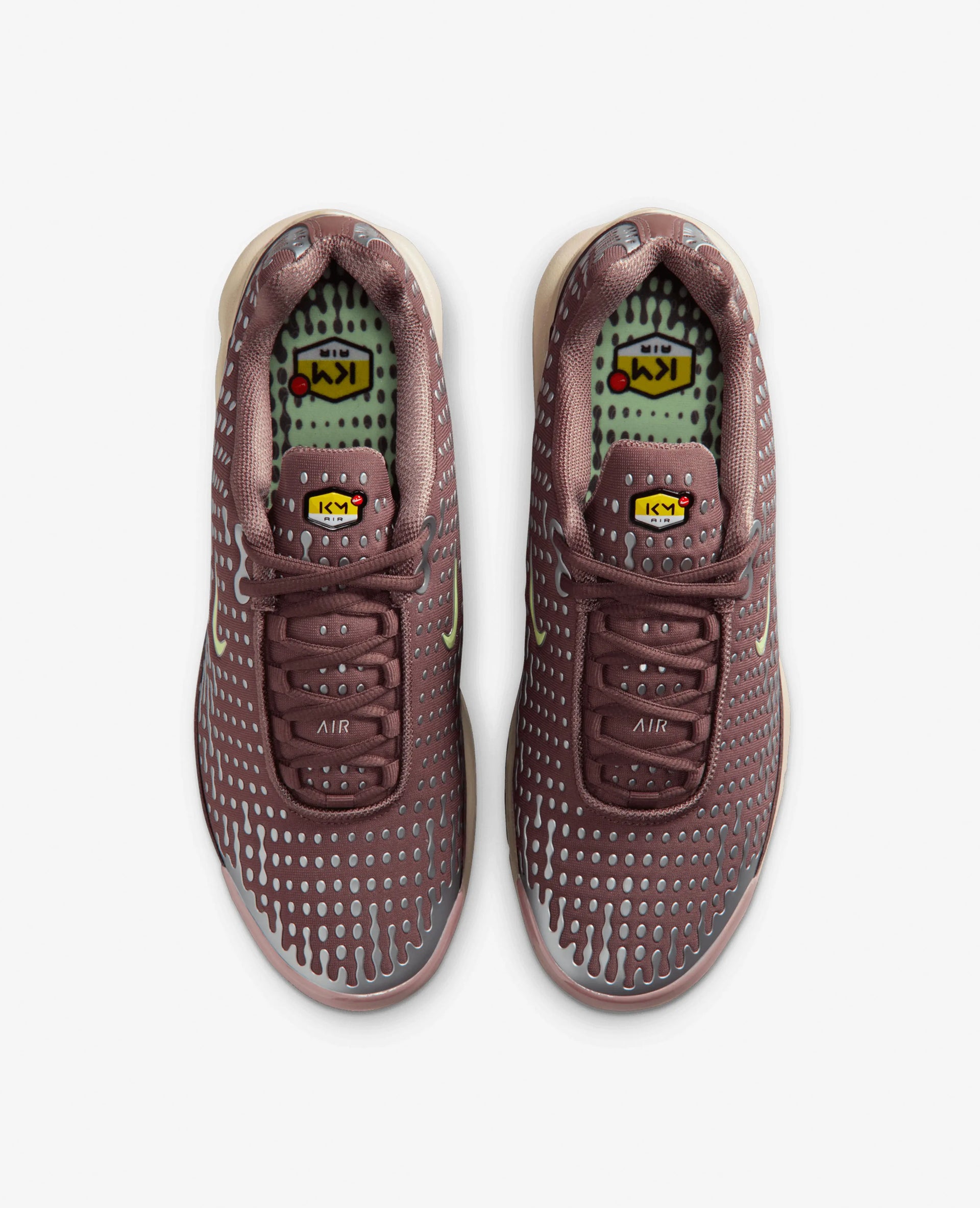 Nike Air Max Plus VII (Plum Eclipse/Barely Volight-Metallic Gold Grain-Black-Malight-Metallic Silver) Nike