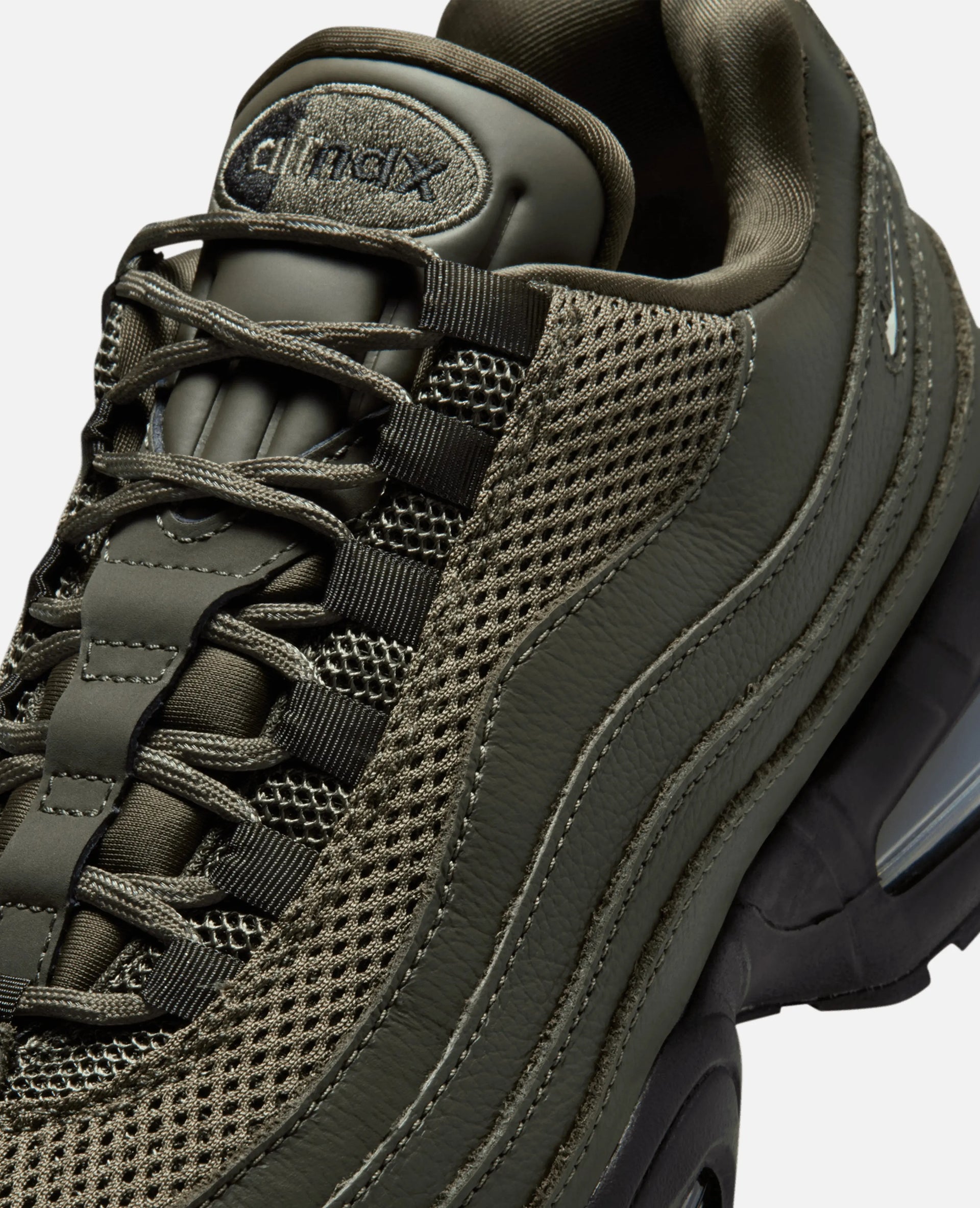 W Nike Air Max 95 (CARGO KHAKI/MEDIUM OLIVE-BLACK) Nike
