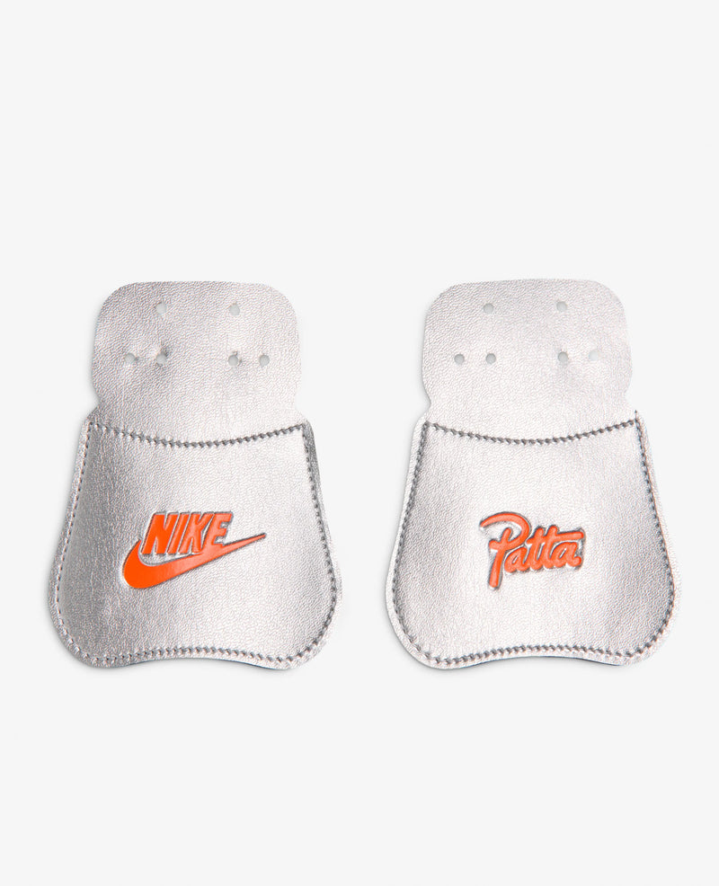 Nike Cryo Shot Pt (Metallic Silver/Hyper Crimson-Black-Anthracite-Metallic Silver) Nike
