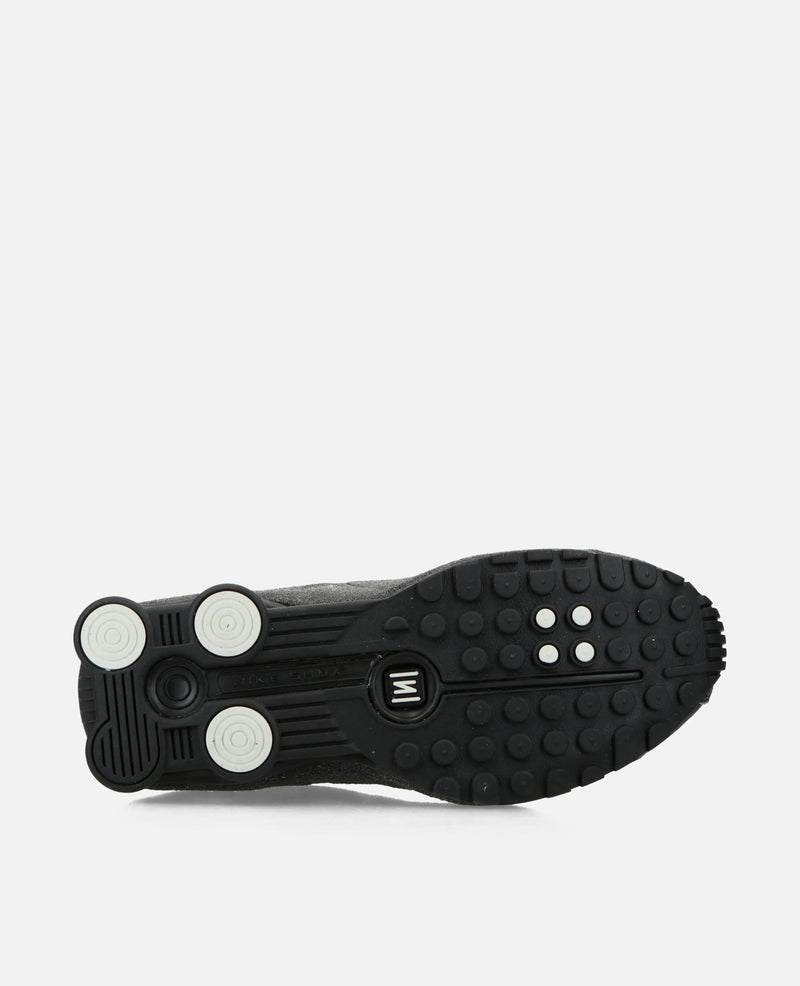 Nike Shox R4 QS (Black/Sail-LT Smoke Grey-Metallic Silver) Nike