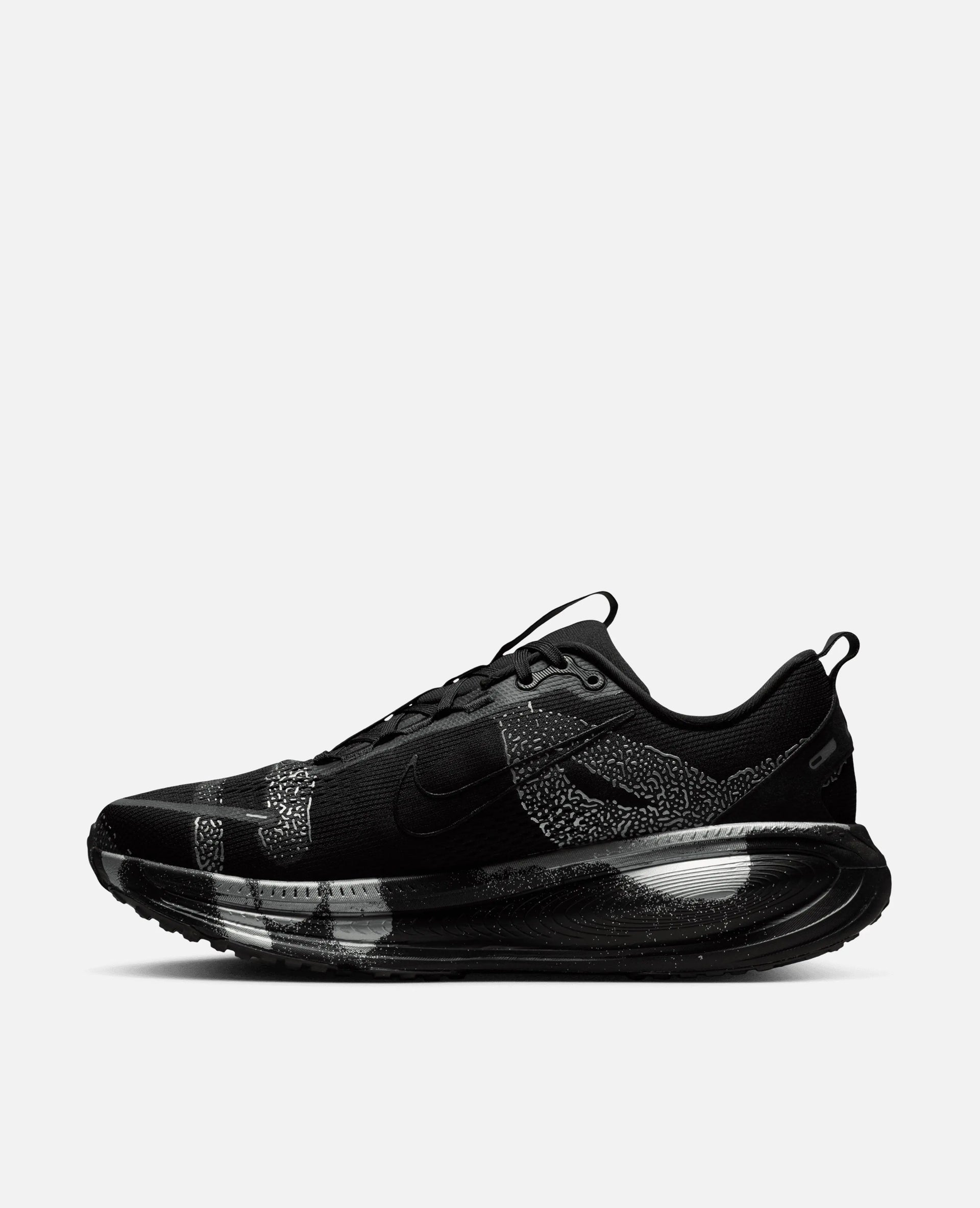 Nike Vomero 18 Disrupt (Iron Grey/Black-Light Smoke Grey) Nike