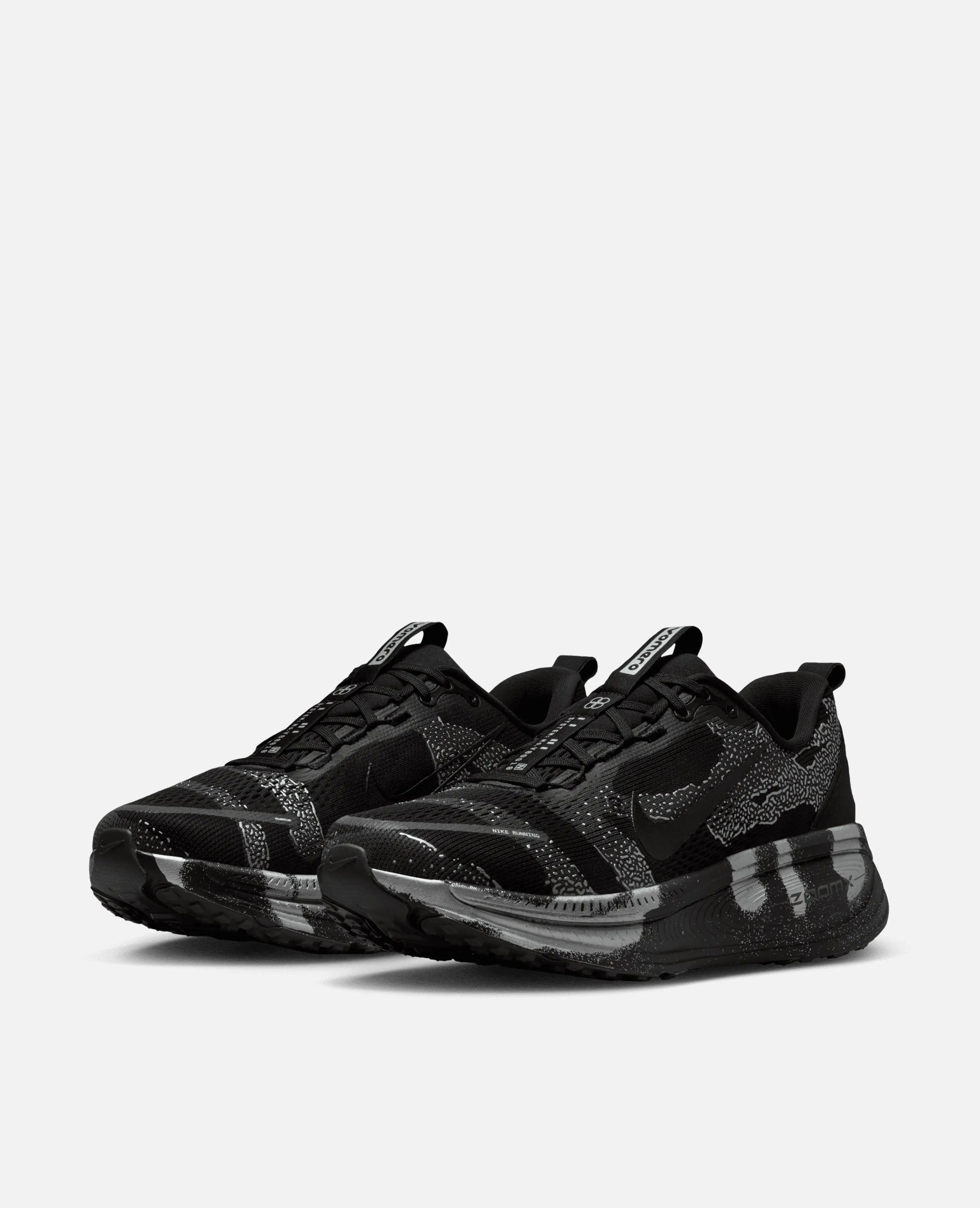 Nike Vomero 18 Disrupt (Iron Grey/Black-Light Smoke Grey) Nike