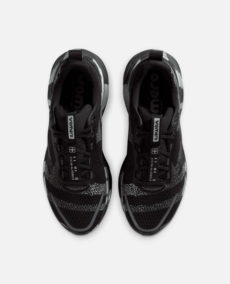Nike Vomero 18 Disrupt (Iron Grey/Black-Light Smoke Grey) Nike