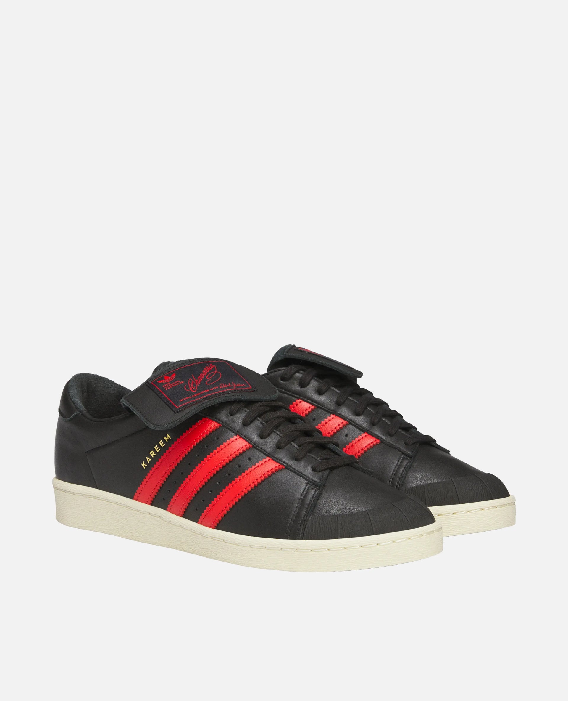 adidas Chavarria Jabbar Low (Core Black/Core Black/Red) Adidas