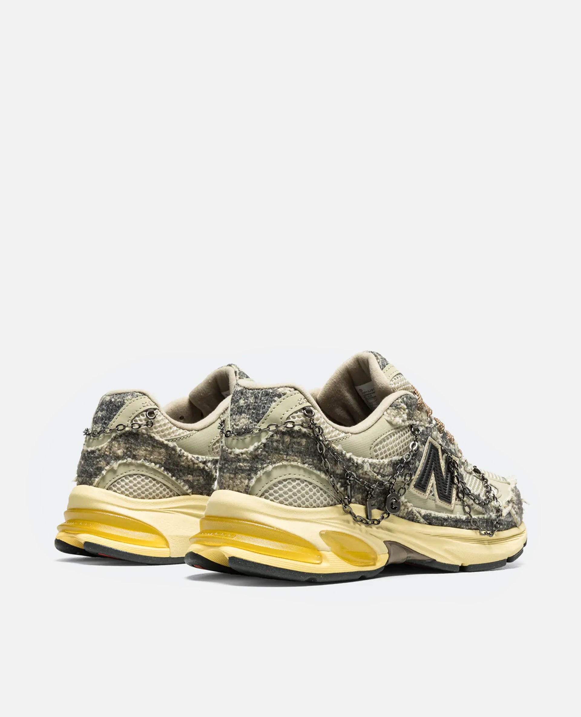 New Balance X Joe Fresh Abzorb 2010 Bag lady (Brown) New Balance