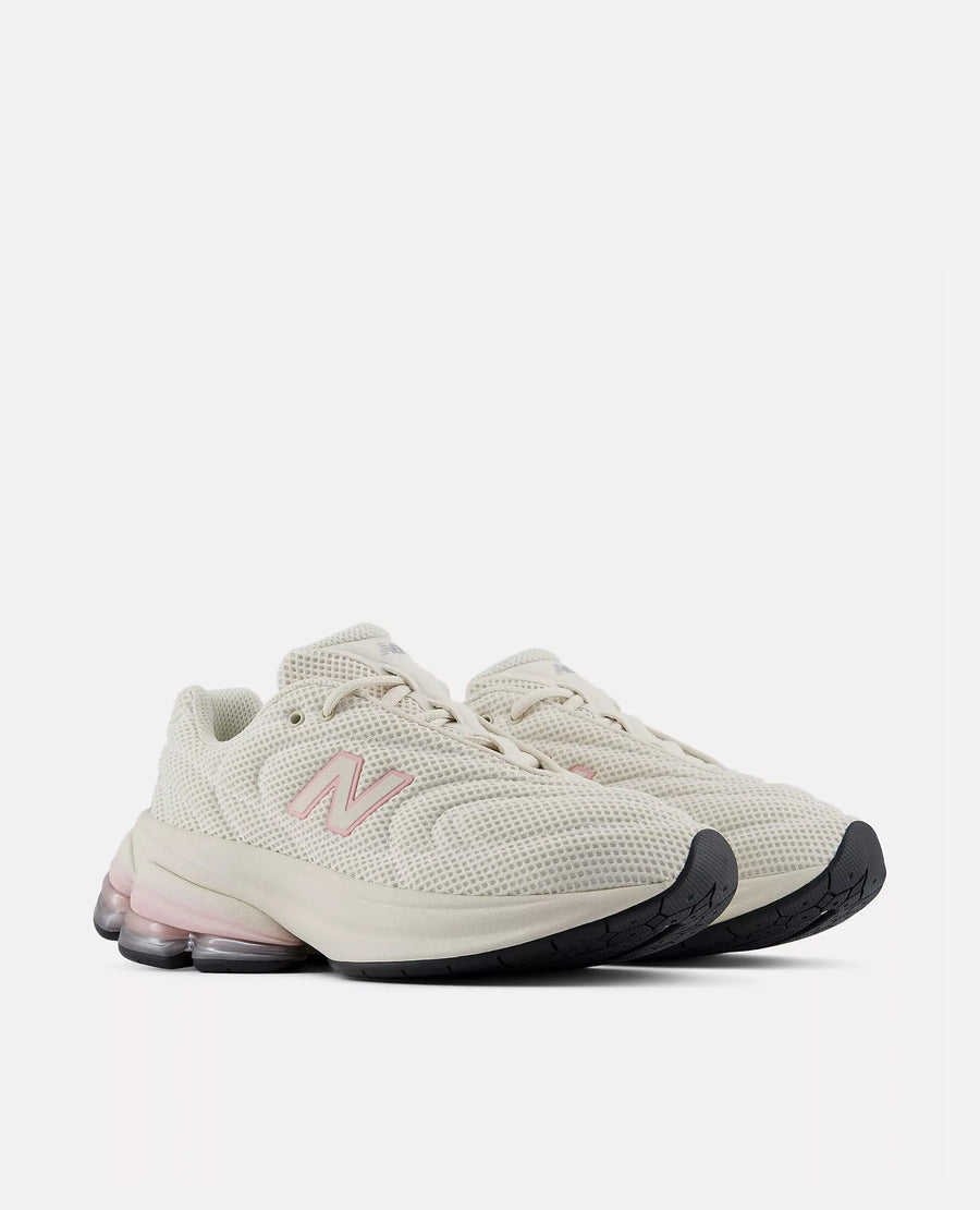 New Balance 5030 (Linen) New Balance