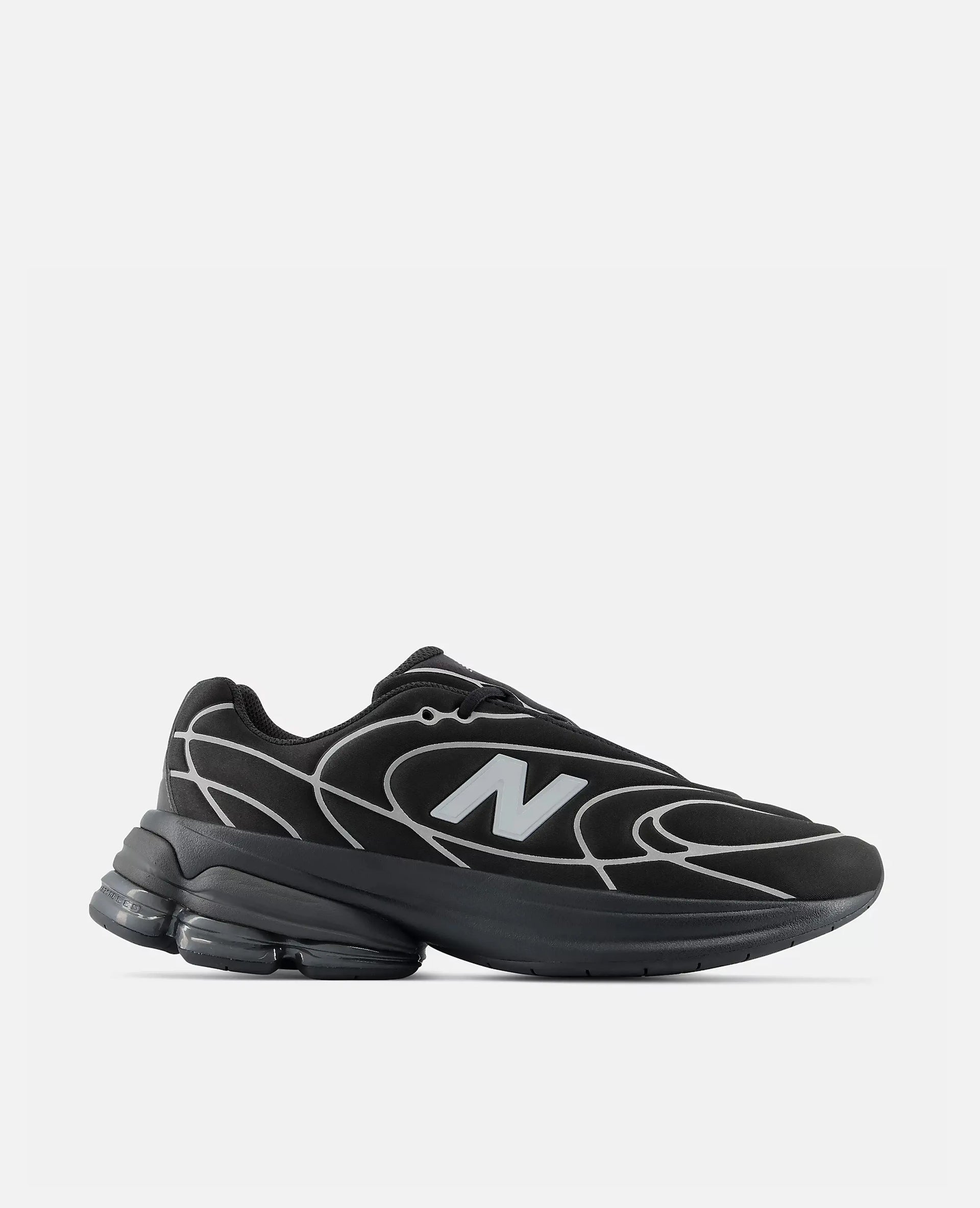 New Balance 5030 (Black) New Balance