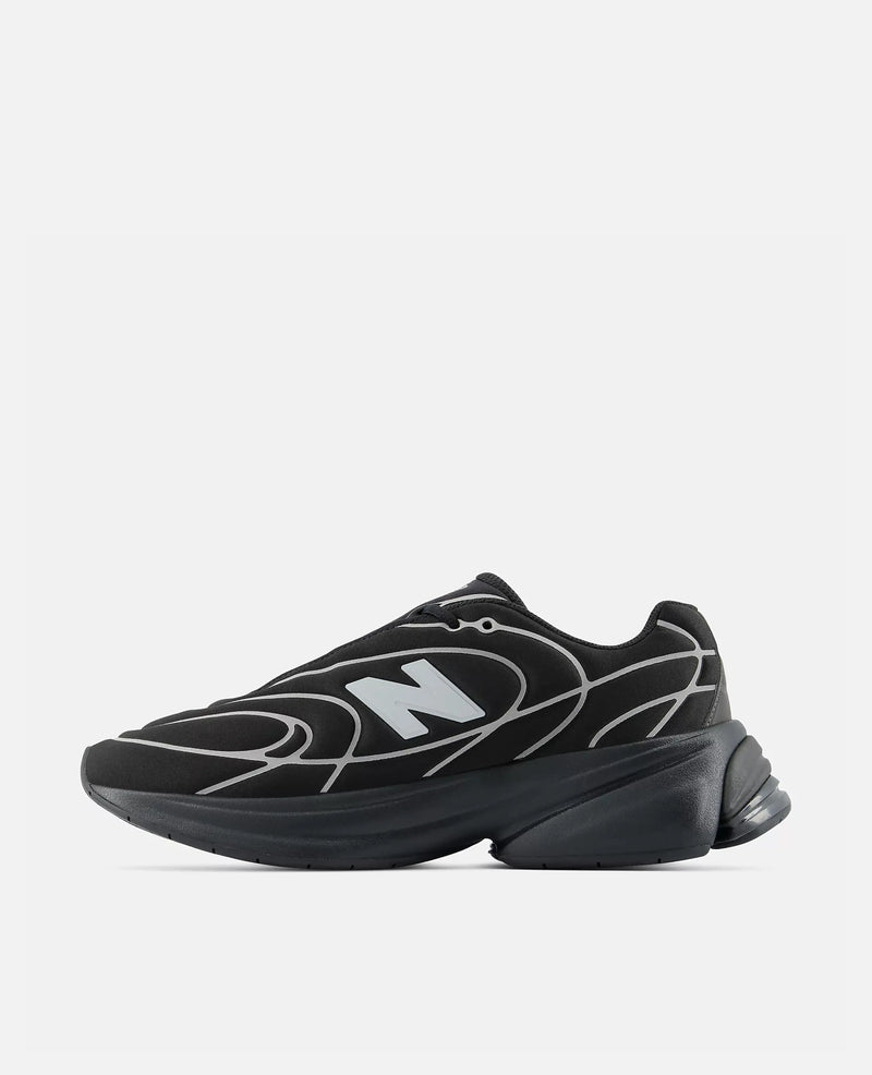 New Balance 5030 (Black) New Balance